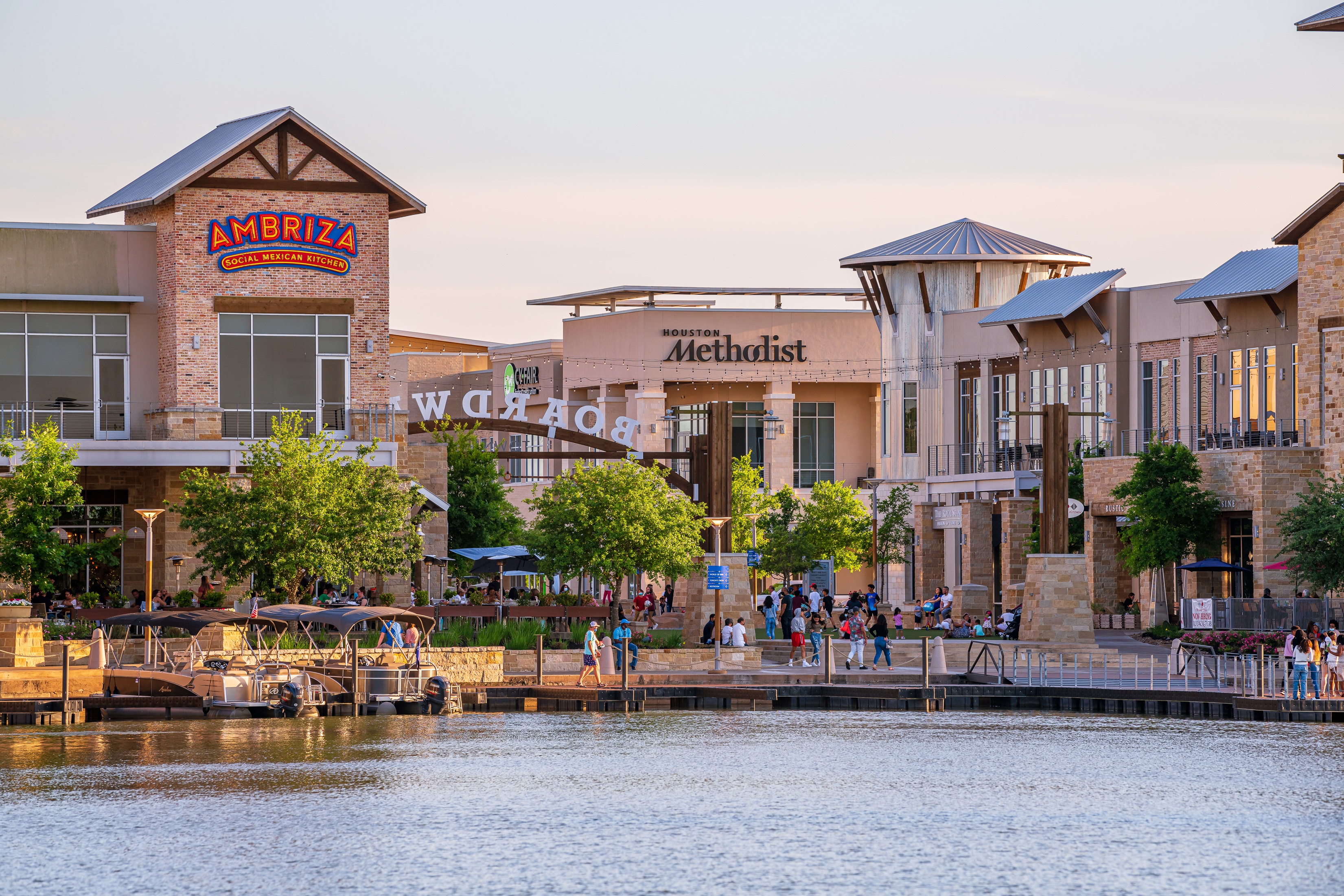 Boardwalk Towne Lake