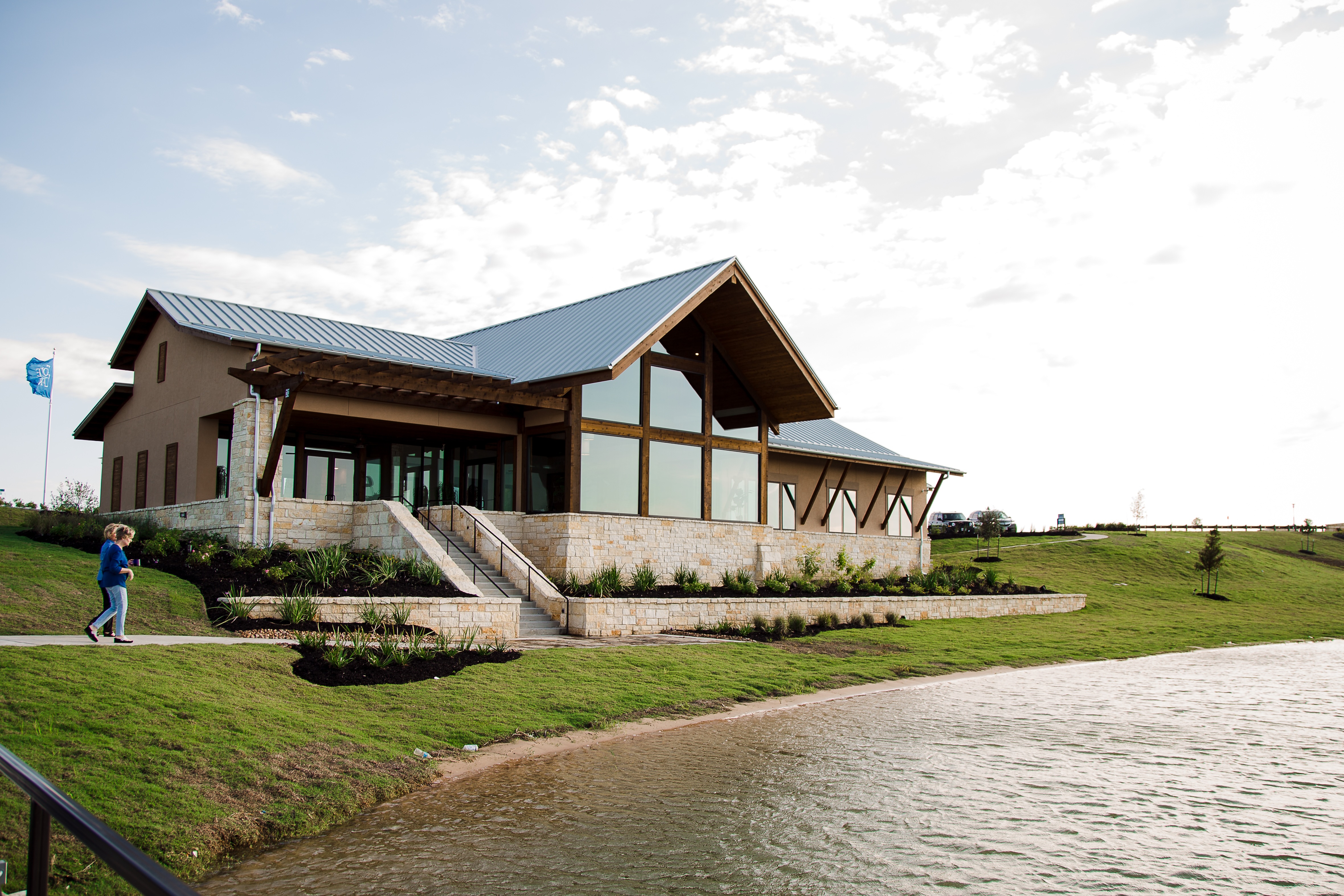 Towne Lake Waterfront Property